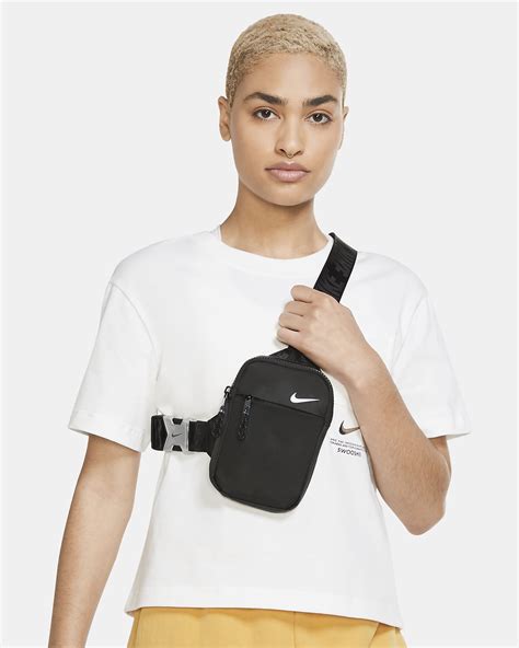 Nike Sportswear Essentials Hip Pack Small L Nike Ph