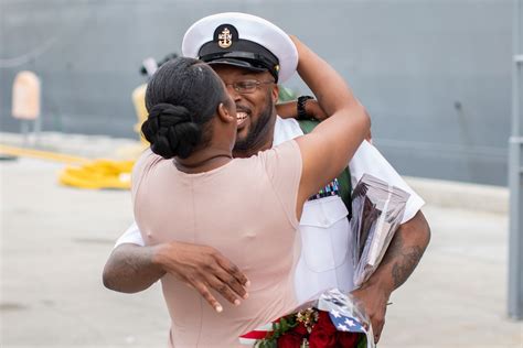 Dvids Images Uss John P Murtha Lpd Returns To Home Port