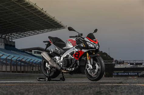 Aprilia Tuono V Rr Present Specs Performance Photos