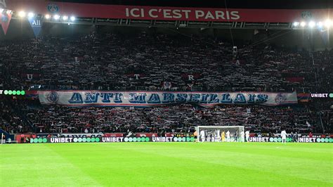 Psg Om Du Sursis Pour La Partie Basse De La Tribune Auteuil