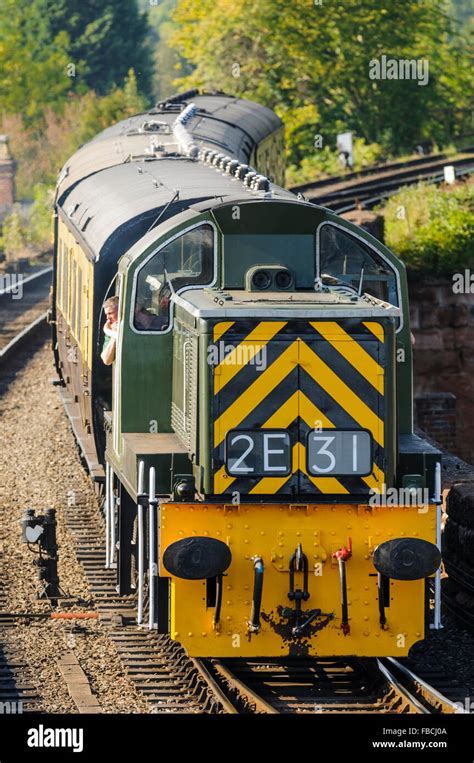 Class 14 D9531 heading a passenger train into Bewdley station on the ...