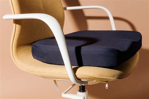 The Best Ergonomic Seat Cushions For 2023 Reviews By Wirecutter