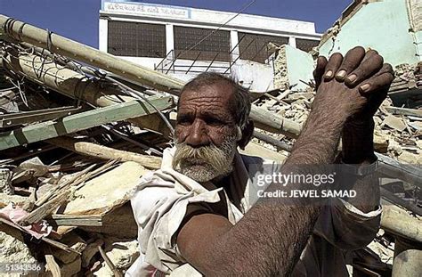 Gujarat Earthquake Photos and Premium High Res Pictures - Getty Images