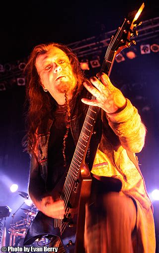 Guitar Lessons, Interviews, News, Reviews, & More | Guitar Messenger ...