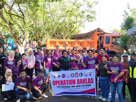 Comelec starts removing unauthorized campaign posters in Davao