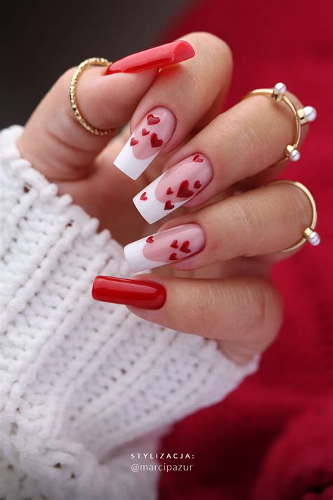 Czerwone paznokcie idealne na randkę in 2024 Valentine s day nails