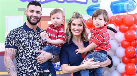 Filhos De Gusttavo Lima Esbanjam Fofura Look Estiloso Em Passeio De