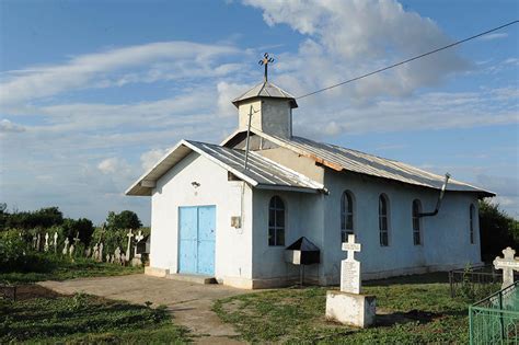 Parohia Sf Ntul Mare Mucenic Gheorghe Tunari Protopopiatul Videle