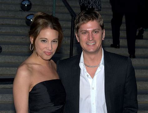 Rob Thomas And Wife Donate 350000 To No Kill Animal Sanctuary This