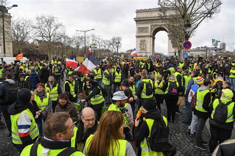 SOCIAL 39 300 Gilets Jaunes En France Ce Qu Il Faut Retenir De L