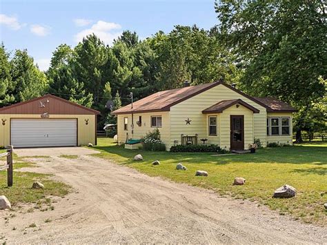 6202 Fletcher Rd Se Fife Lake Mi 49633 Zillow