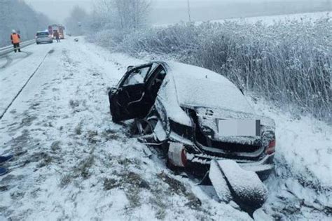 Gro Ny Wypadek W Le Achowie Kierowca Audi Nie Dostosowa Pr Dko Ci Do