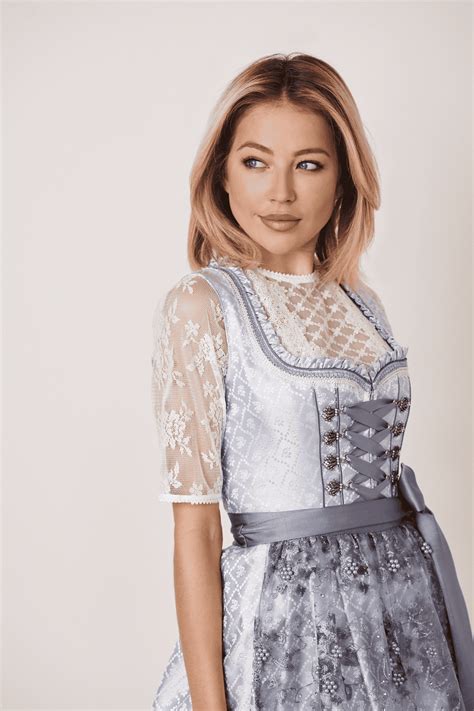 Dirndl Sitara Cm In Grau Im Kr Ger Dirndl Online Shop