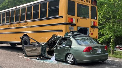 4 People Seriously Hurt After Crash Involving Several Motorcycles On I