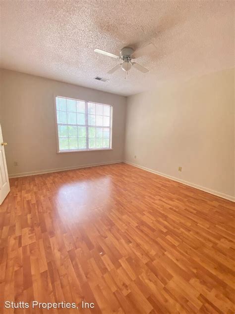 3450 Cloverdale Rd Florence Al 35633 Room For Rent In Florence Al