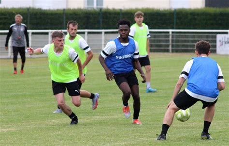 Plo Rmel Football Club Voil Le Programme Des Matchs Amicaux Avant Le