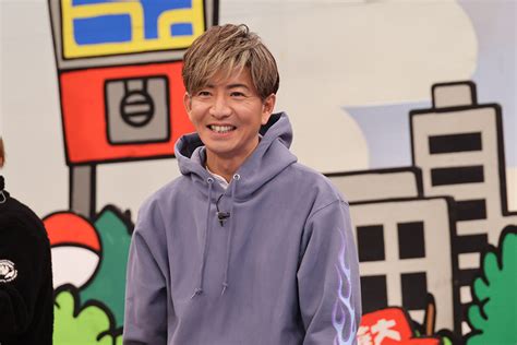 木村拓哉 Smap キムタクの私服 1月24日放送『火曜は全力華大さんと千鳥くん』で着用された、腕の部分に青い炎のようなプリントが入った