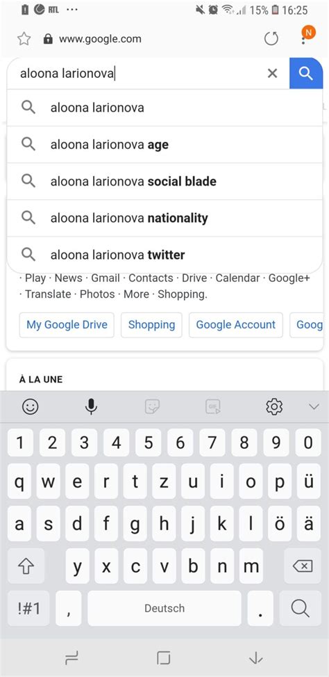 6 Hot Sexy Aloona Larionova Bikini Pics