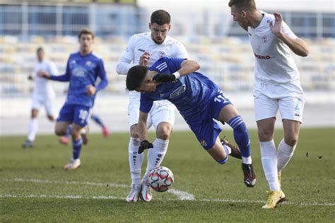 Slobodna Dalmacija Gorica Dovela Poja Anje Iz Dinama Talentirani