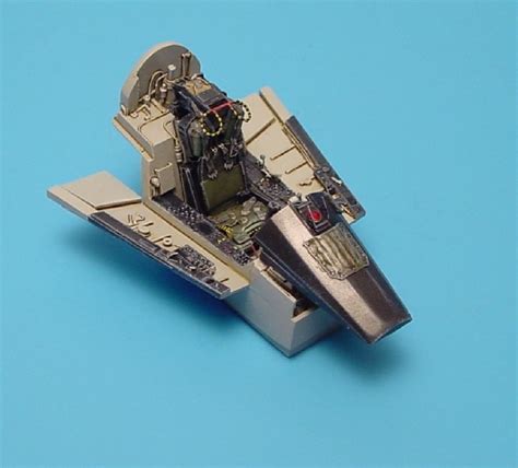 F E H Crusader Cockpit Set Hasegawa Aires