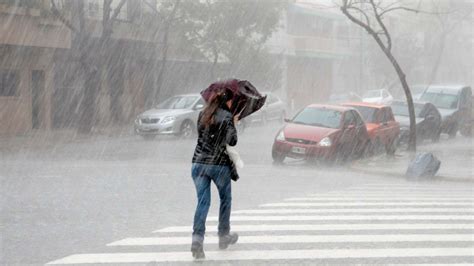 Diluvia Después Del Calor Y Hay Alerta Por Tormentas Fuertes En La