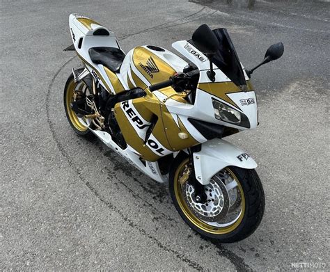 Honda Cbr Rr Ilmainen Toimitus Kk Rahoitus Vaihto