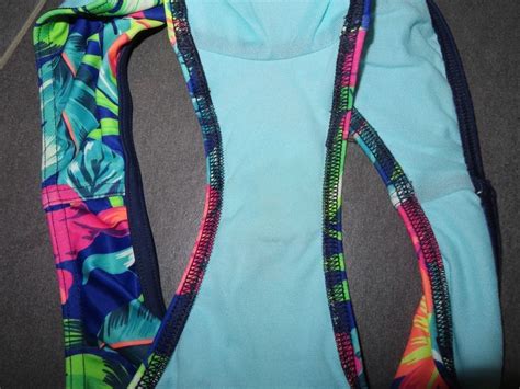 schöner Bikini Gr C M top Kaufen auf Ricardo