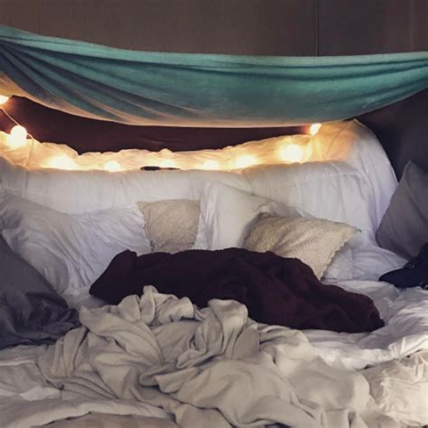 17 Super Easy Ways To Spoil Yourself Blanket Fort Build A Fort