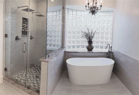 Romo Remodeling Specializes In Bathroom Remodels As Well As Kitchen