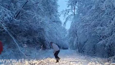 Zabelelo Se Kod Po Ege Sneg Pada I Kod Kosjeri A