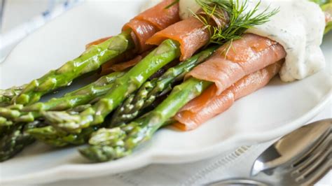 Roulades De Saumon Aux Asperges Et Au Ch Vre Rapide D Couvrez Les