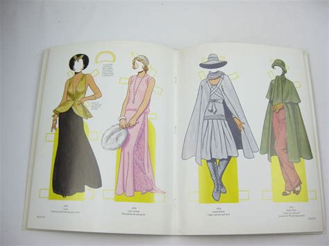 Stella Rose S Books GREAT FASHION DESIGNS OF THE SEVENTIES PAPER