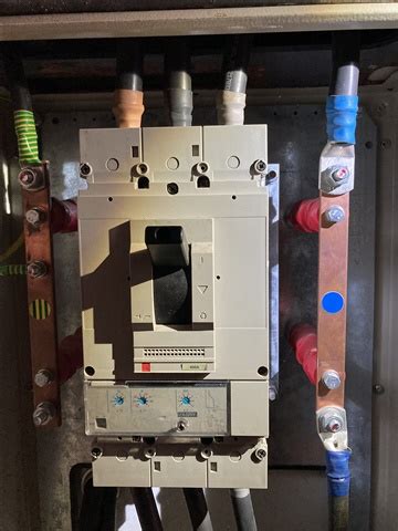 Mccb Poor Design Wiring And The Regulations Bs Iet Engx Iet Engx