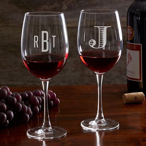 Classic Celebrations Personalized 19oz Red Wine Glasses