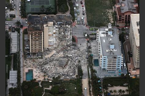 Edificio Colapsado En Miami Suman 32 Víctimas Fallecidas