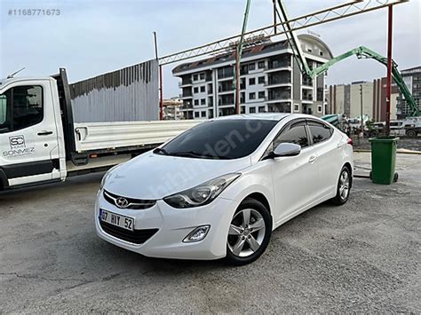 Hyundai Elantra 1 6 D CVVT Mode Plus SAHİBİNDEN HYUNDAI ELENTRA