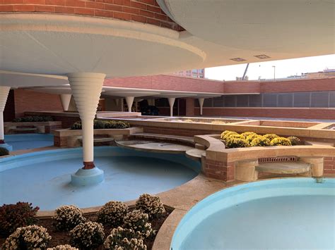 I Toured The Sc Johnson Headquarters Designed By Frank Lloyd Wright