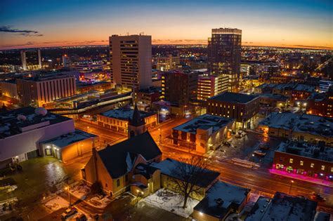 Aerial View Of Fargo Skyline At Dusk Stock Photo - Download Image Now ...