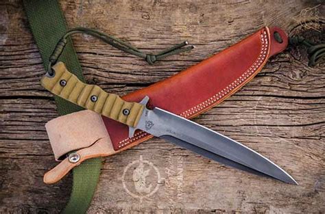 Best Hunting Knife Reviews and Ratings 2024