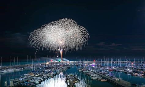 La Magia Dei Fuochi Accende Il Ferragosto Civitanovese FOTO