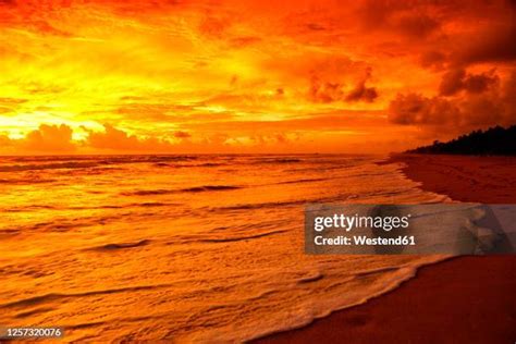 59 Nilaveli Beach Stock Photos, High-Res Pictures, and Images - Getty Images