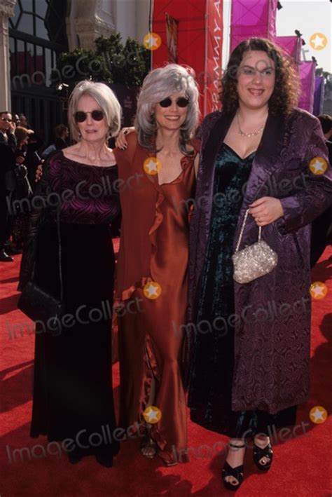 Photos and Pictures - Emmylou Harris with Mother Jeannie and Daughter ...