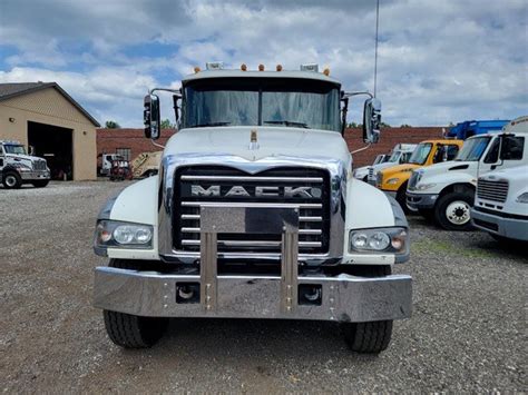 2017 Mack GU713 60 000 Lb Galbreath Roll Off Roll Off Trucks