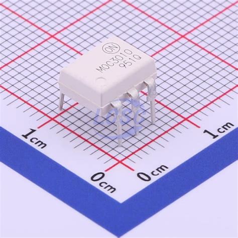 MOC3010M Onsemi Optocouplers Thyristor Signal Output JLCPCB