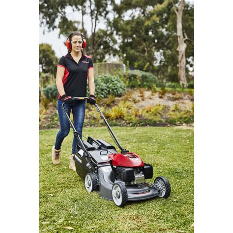 Honda Hru M Lawn Mower B W Machinery