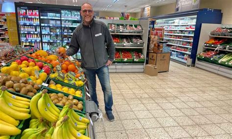 Edeka Markt Erle soll durch Umbau heller und optisch größer werden