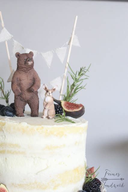 Feines Handwerk Baby Shower Party Mit Einem B Rigen Woodland Naked Cake