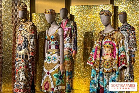 Dolceandgabbana La Exposición De Moda Que Ilumina El Grand Palais De