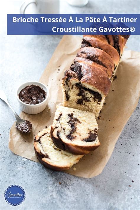 Brioche Tressée À La Pâte À Tartiner Croustillante Gavottes Brioche