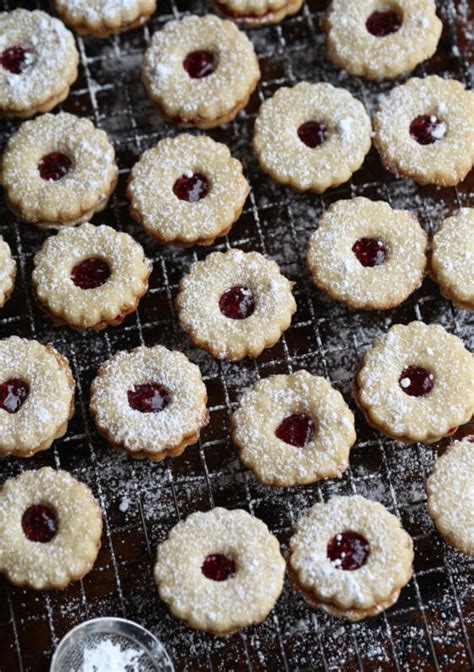 Linzer Cookies | A Classic Christmas Cookie Recipe!